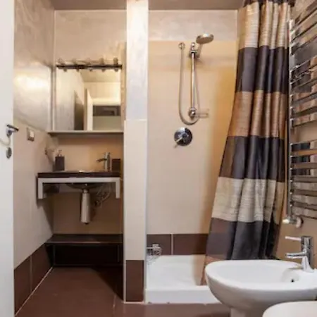 Isola Skylight Loft- Via Della Boscaiola Apartamento