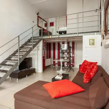 Isola Skylight Loft- Via Della Boscaiola מילאנו