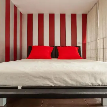 Isola Skylight Loft- Via Della Boscaiola דירה *